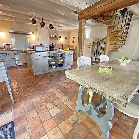 Maison Perigourdine Avec Grande Piscine Pour 4 Personnes - Fr-1-824-11 * Paunat
